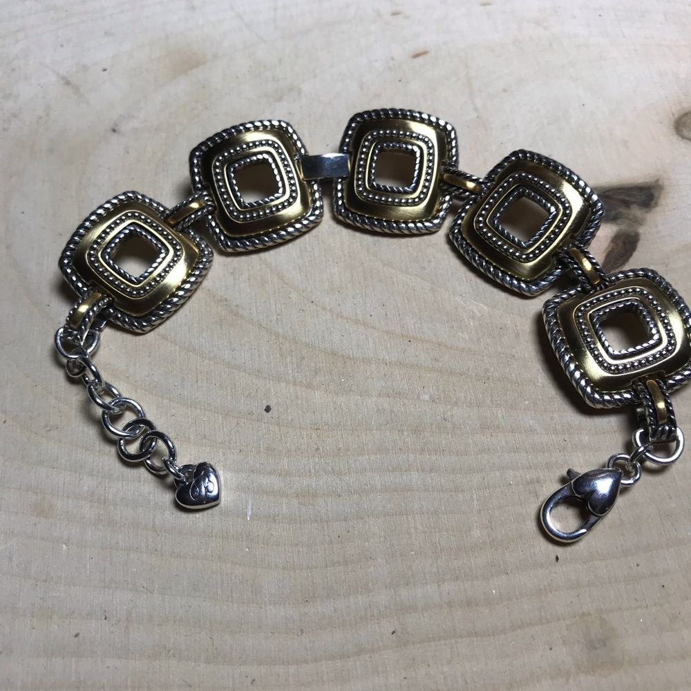 Brighton bracelet vintage in box.